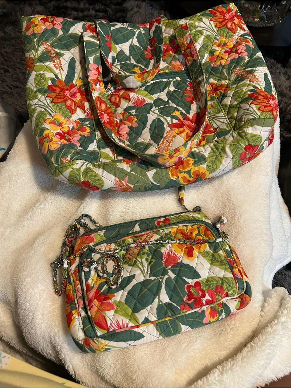 Lug Floral  Quilted Tote bag and matching Crossbody Set - Green Floral